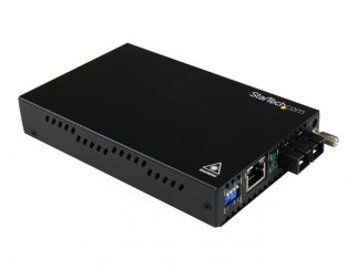 StarTech.com Multimode (MM) SC Fiber Media Converter for 1Gbe Network - 550m Range - Gigabit Ethernet -Remote Monitoring - 850nm (ET91000SC2) - Fibre media converter - 1GbE - 1000Base-LX, 1000Base-SX, 1000Base-T - RJ-45 / SC multi-mode - up to 550 m - 850